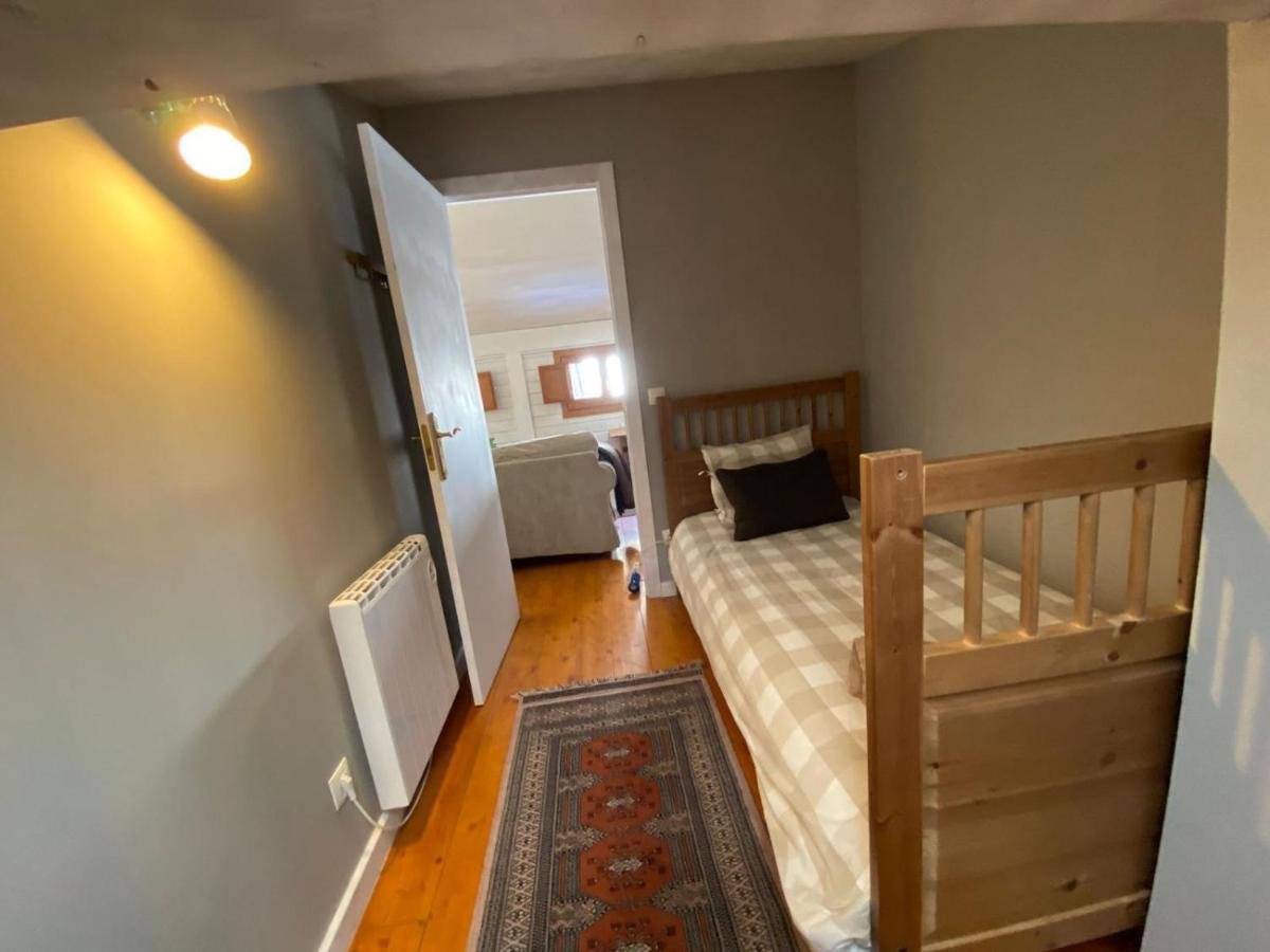 Acogedora Buardilla Duplex 6 Pax Daire Incles Dış mekan fotoğraf